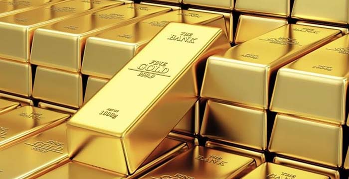 الذهب يتراجع عالميا لأدنى مستوى في شهر